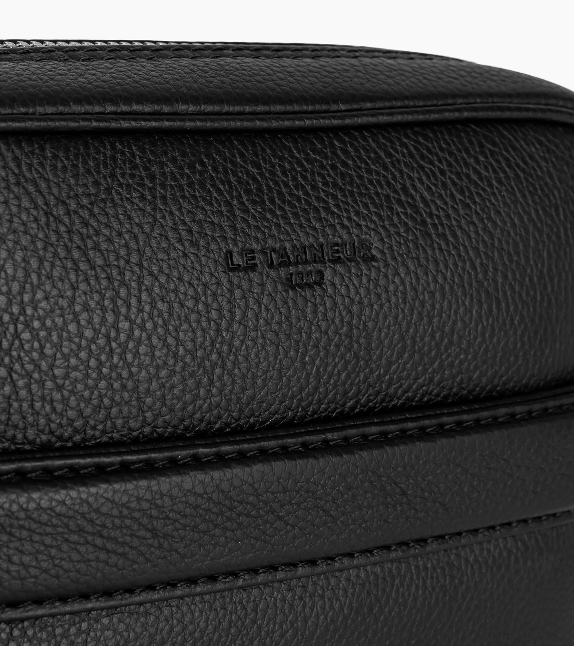 Bolsa media Charles de piel texturizada