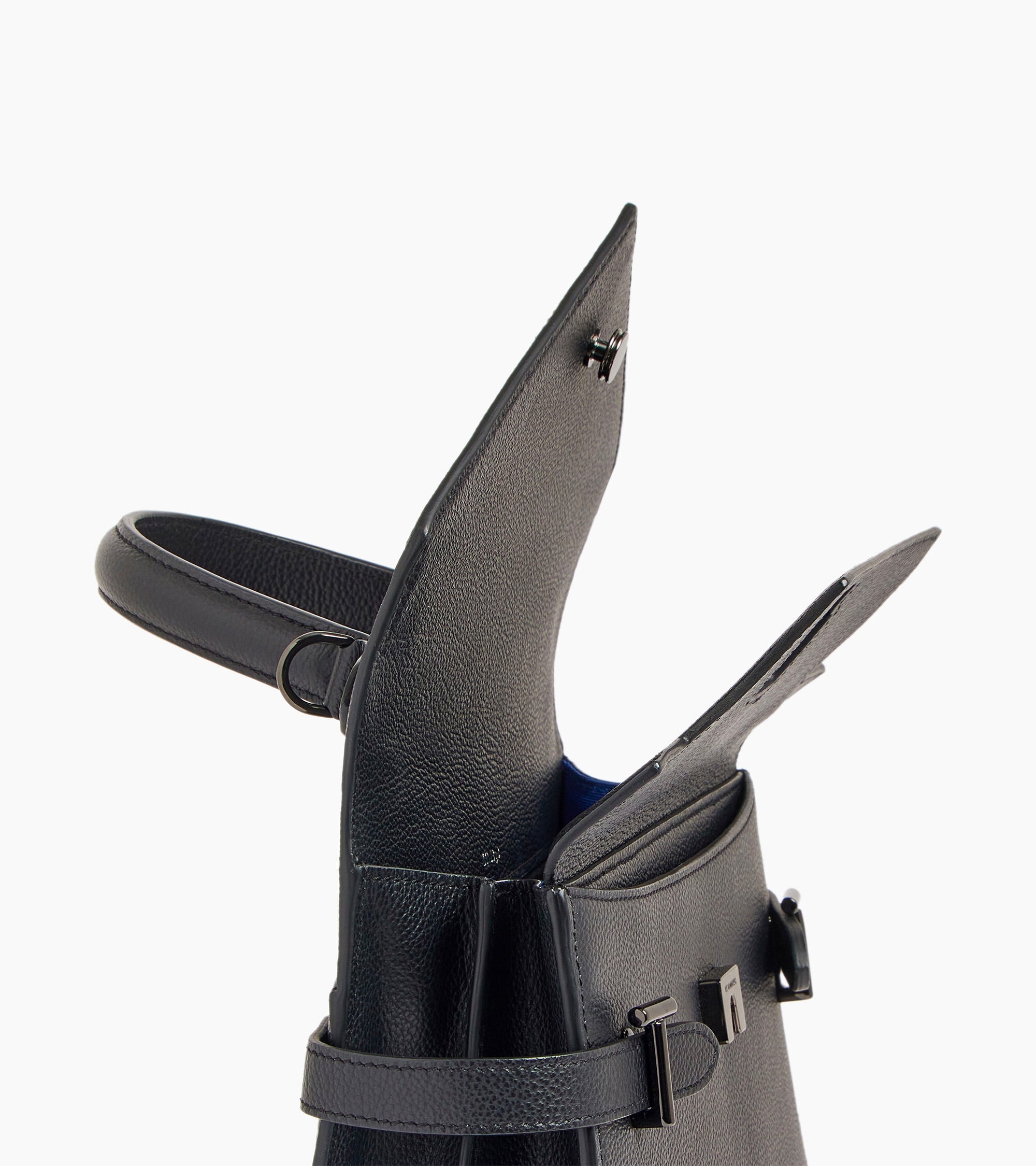 Bolso de mano mediano Emilie de piel texturizada con doble solapa