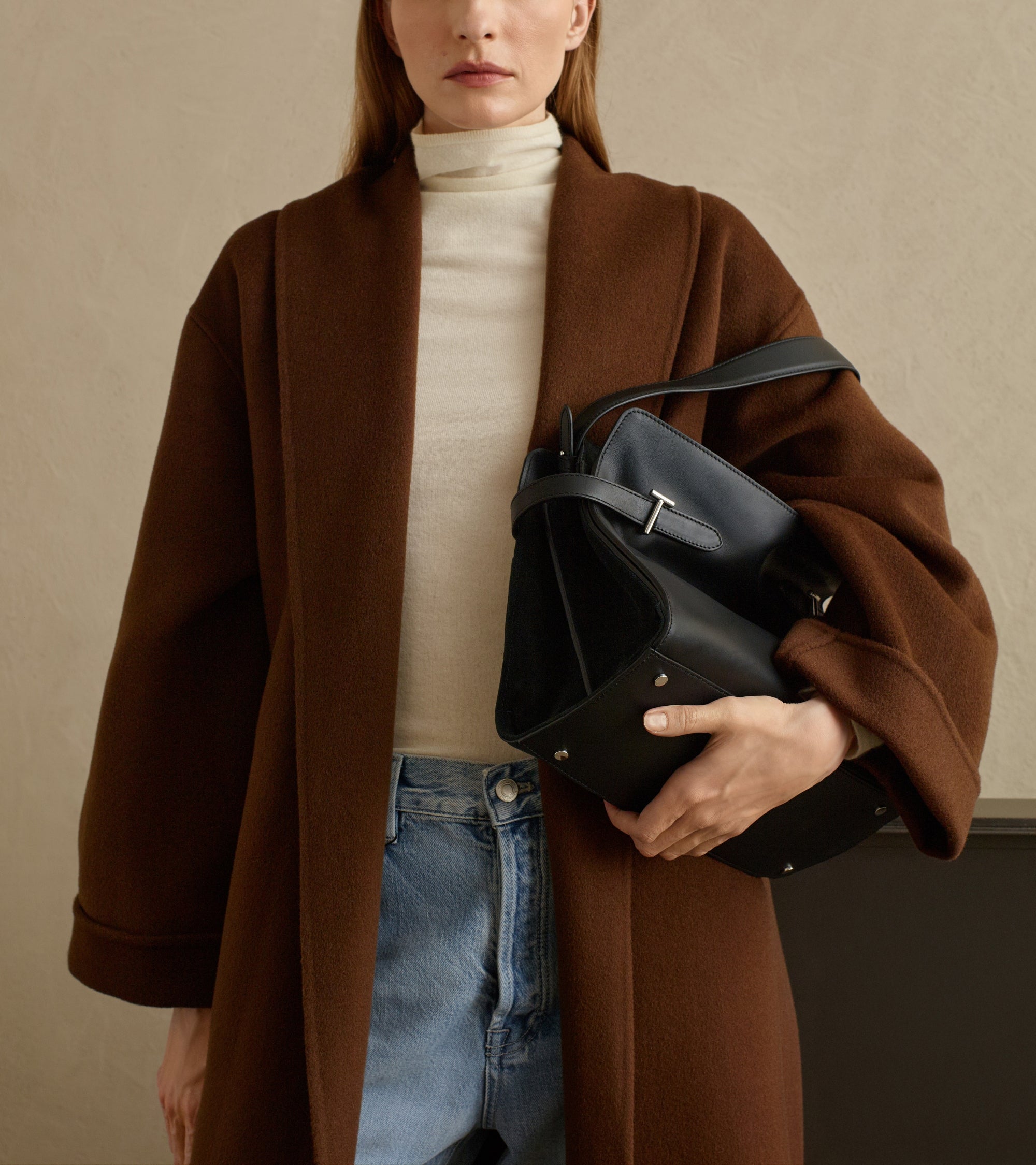 Emie large shoulderbag in smooth leather and nubuck