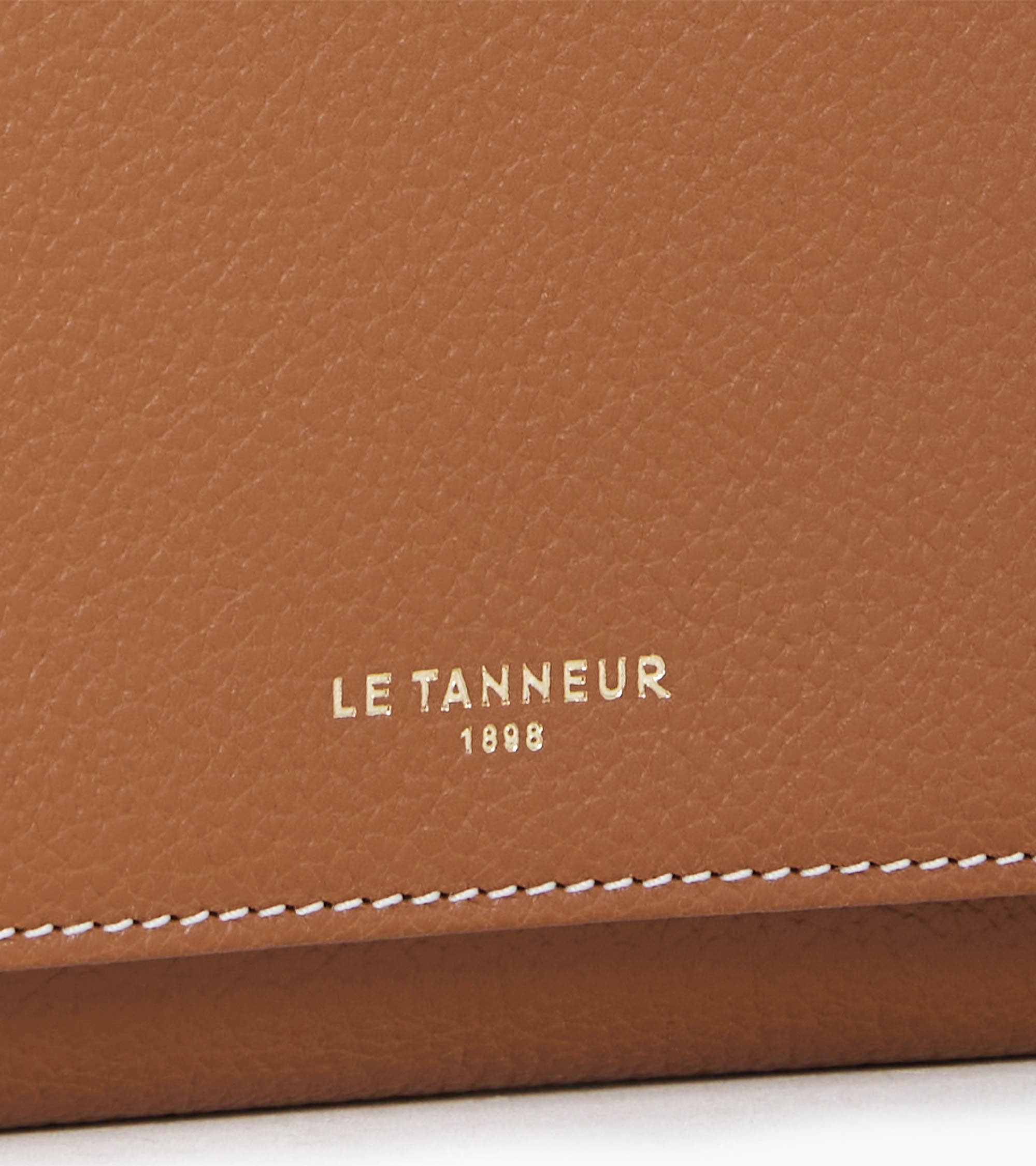 Cartera con cremallera Emilie de cuero granulado