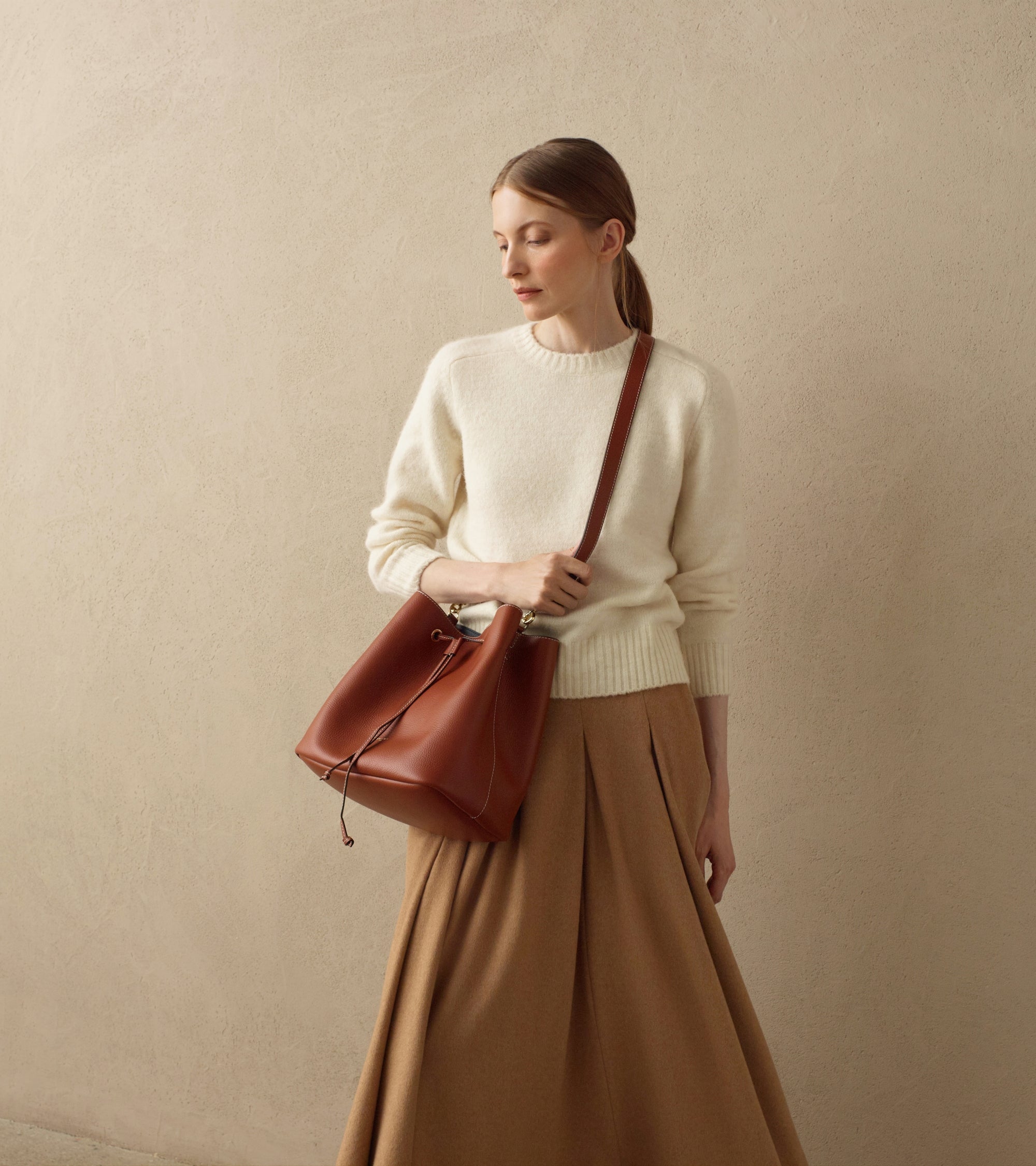 Bolso cubo grande Louise de piel texturizada