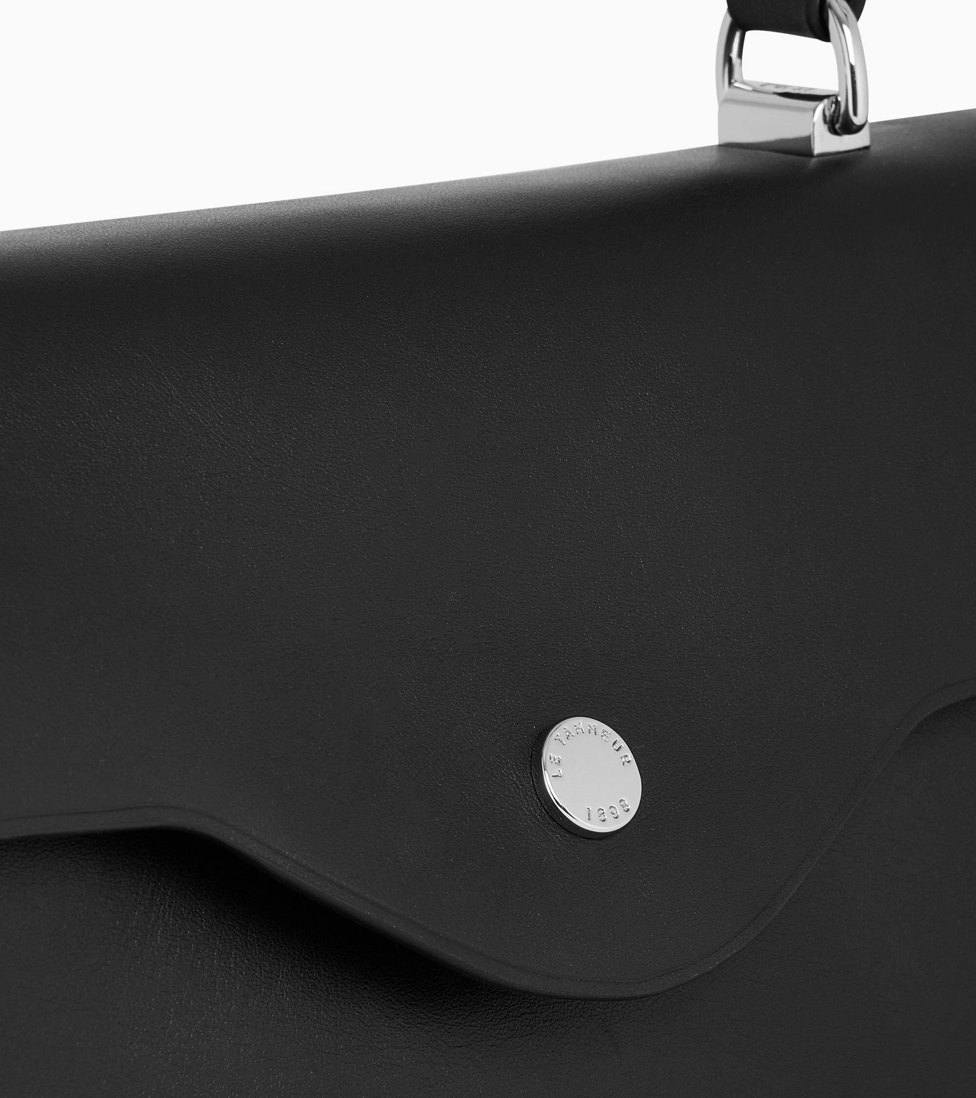 Bolso mediano modelo Sin Costuras de cuero liso