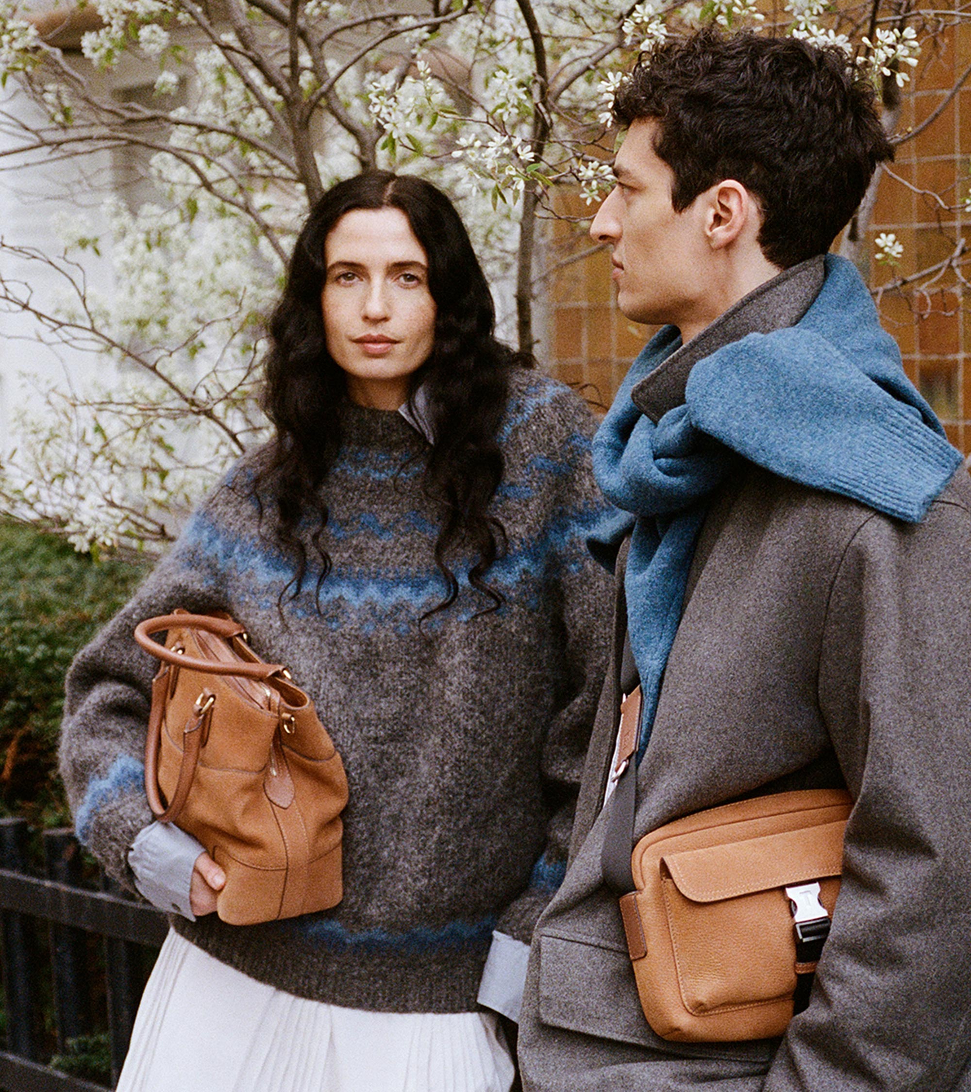 Romy large handbag in grained nubuck leather