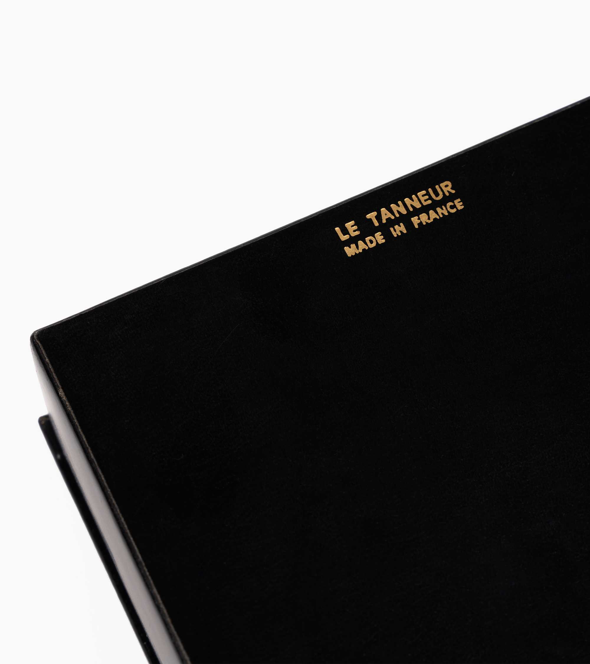 Caja para juegos modelo pequeño de piel