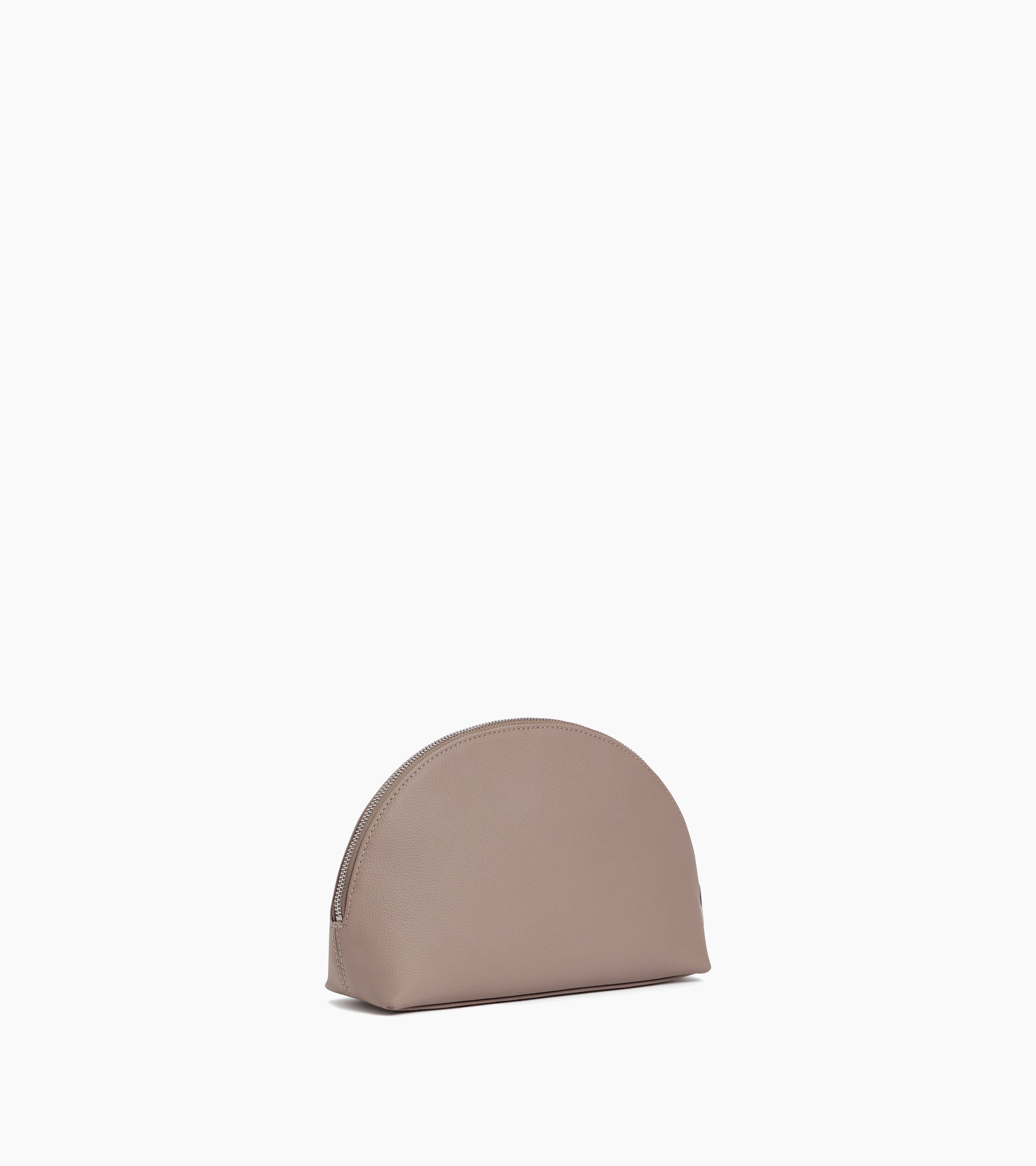 Half-moon toiletry bag in grained leather