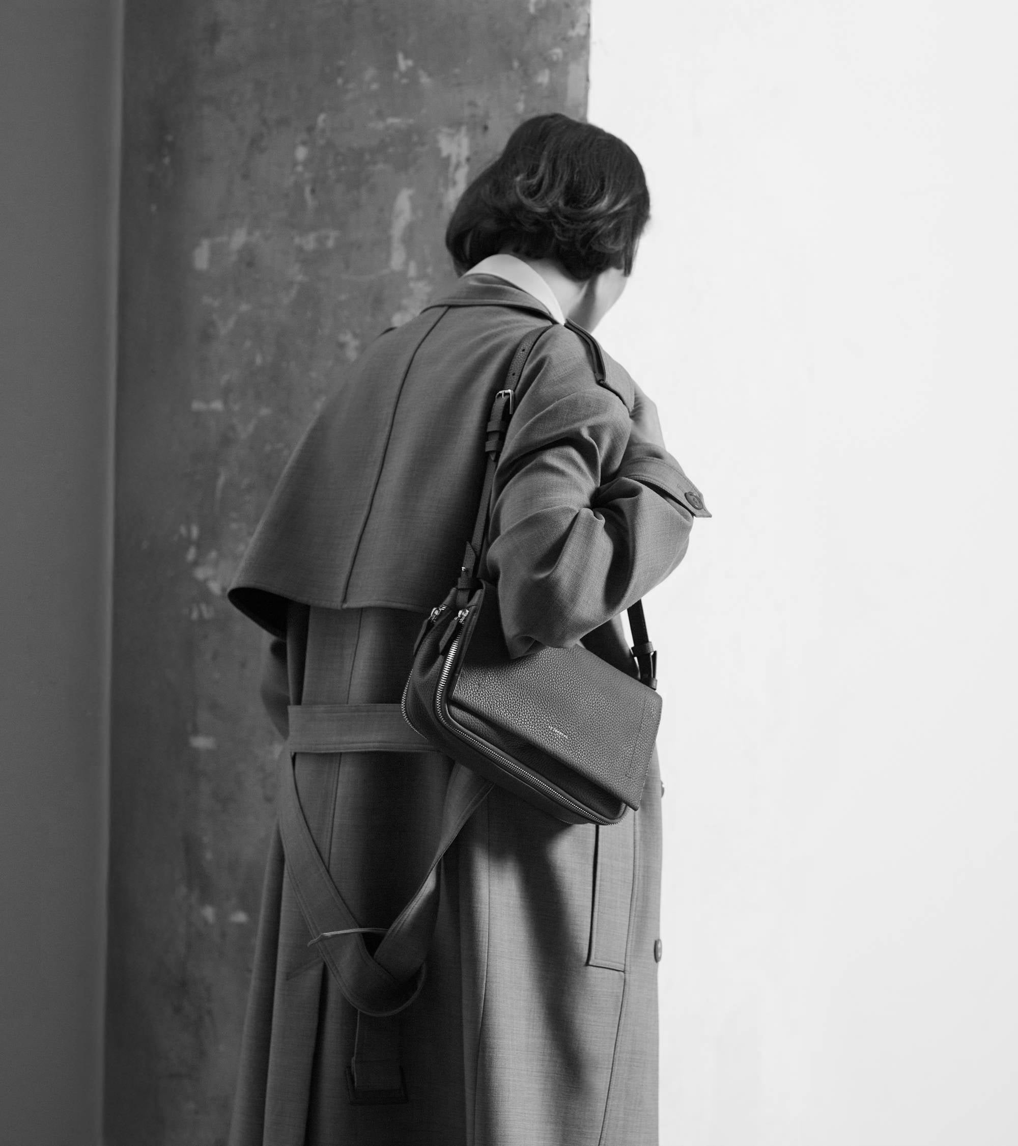 Aurore small shoulder bag in grained leather