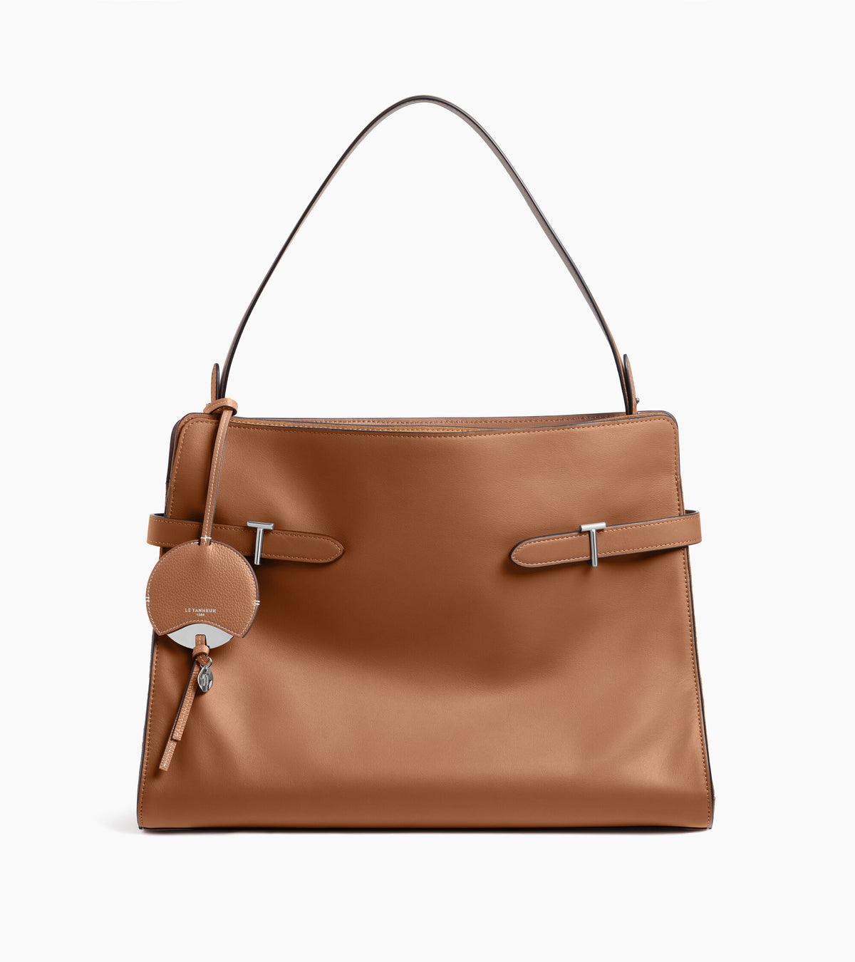 Spiegel mit Charms aus genarbtem Leder