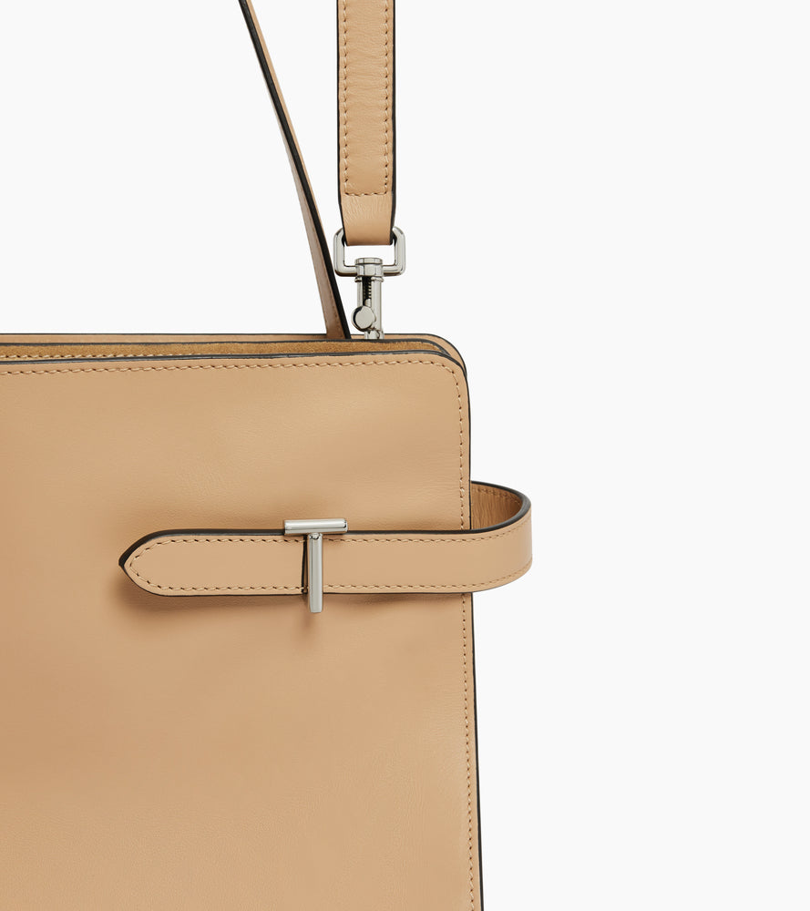 Große Handtasche Emie aus Glatt- und Nubukleder