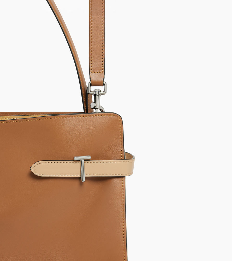 Große Umhängetasche Emie aus Glatt- und Nubukleder