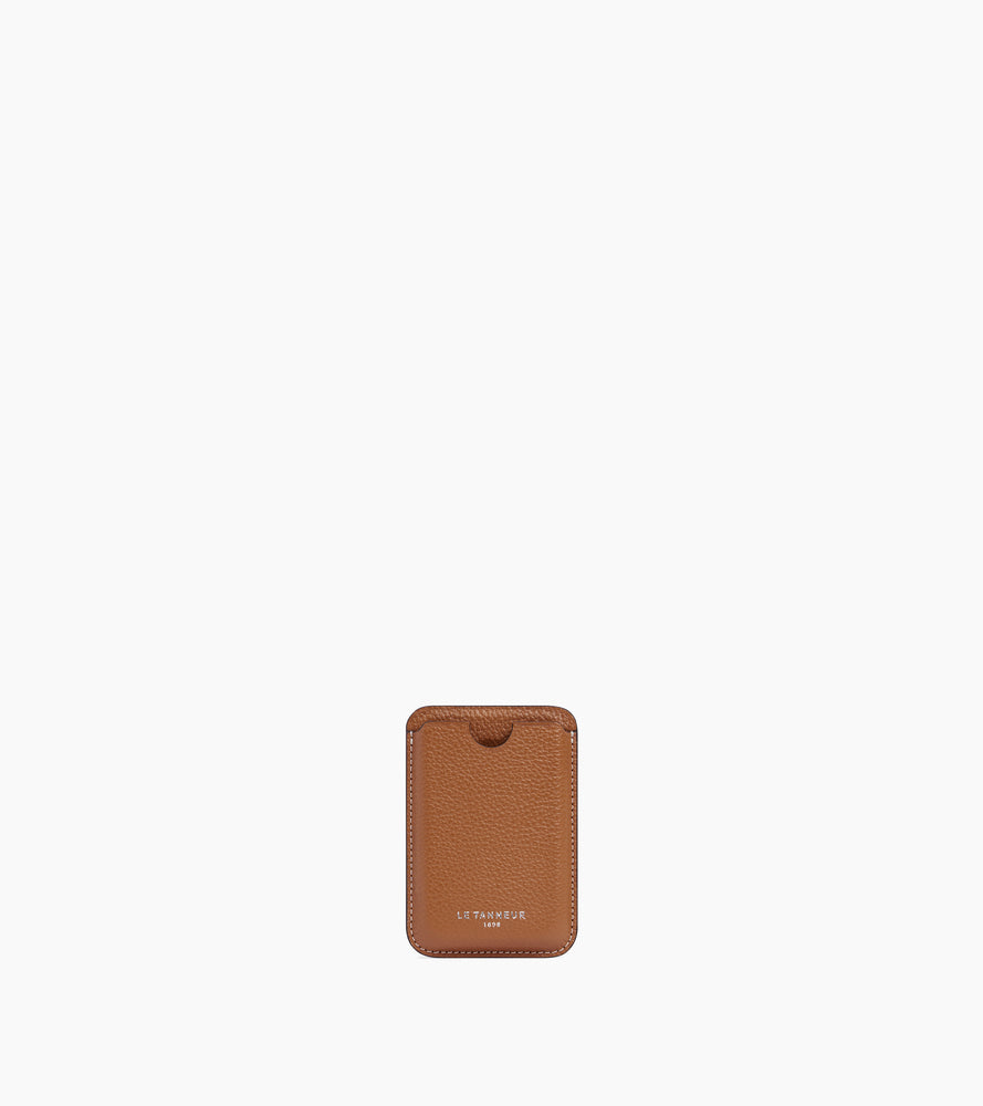 Magnetic card holder in grained leather