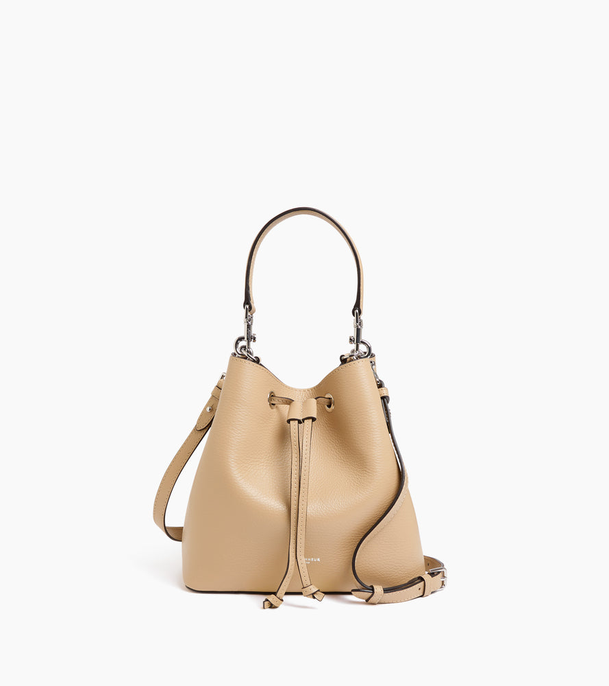 Louise bucket bag in grained leather