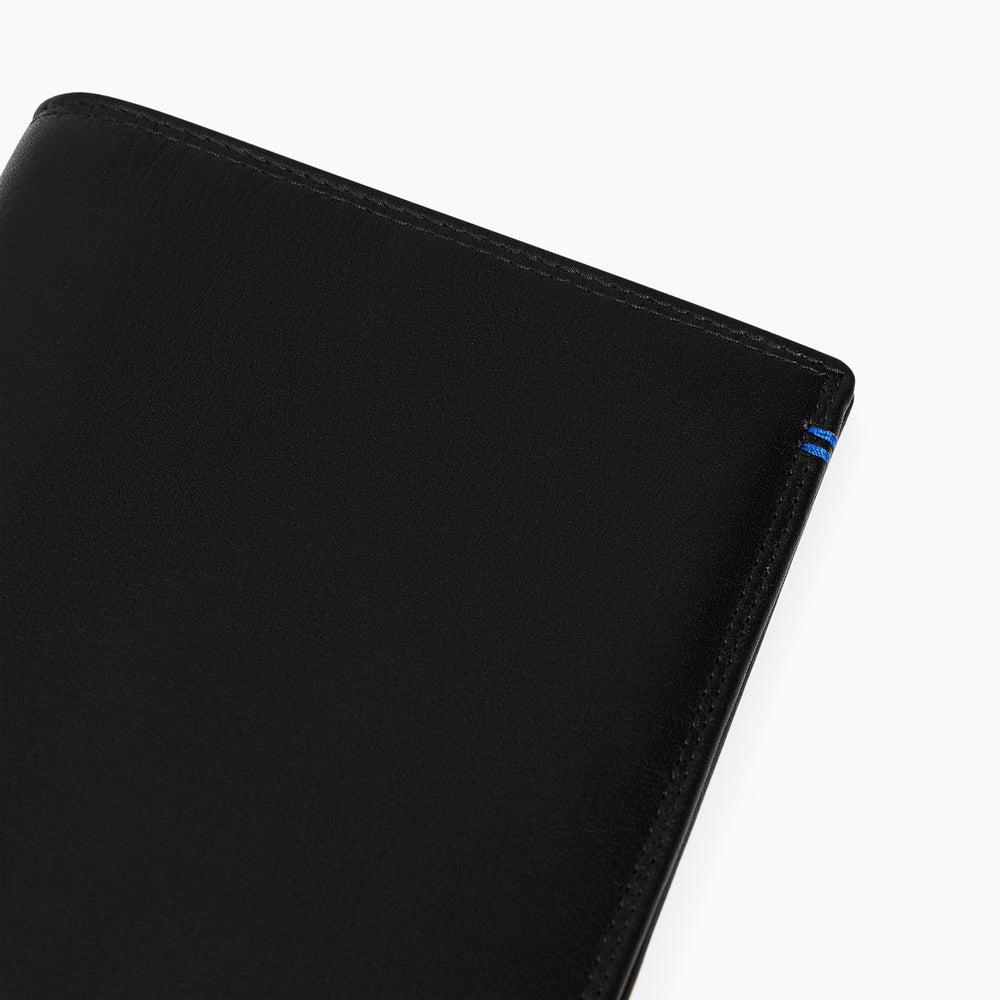 Martin large vertical zipped wallet in smooth leather