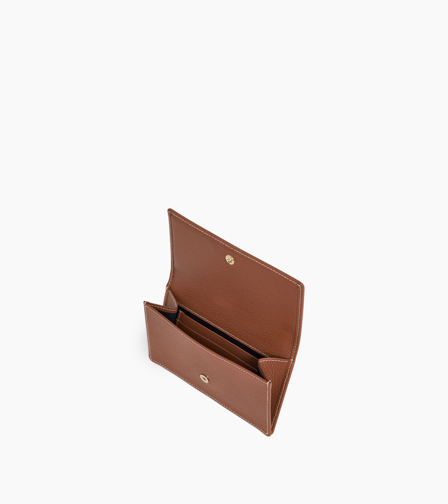 Ella card holder in grained leather with flap