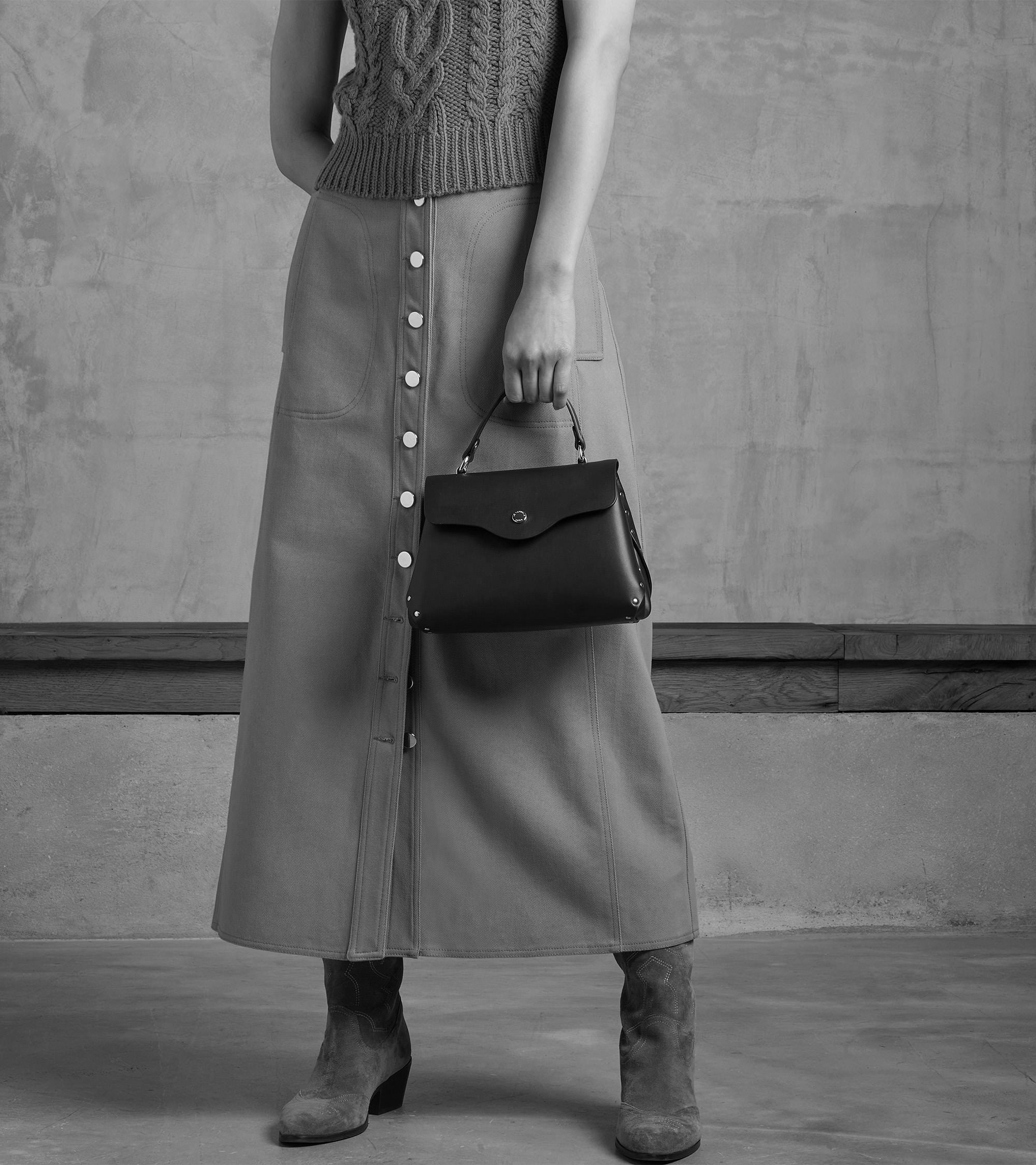 Kleine Handtasche Sans Couture aus Glattleder