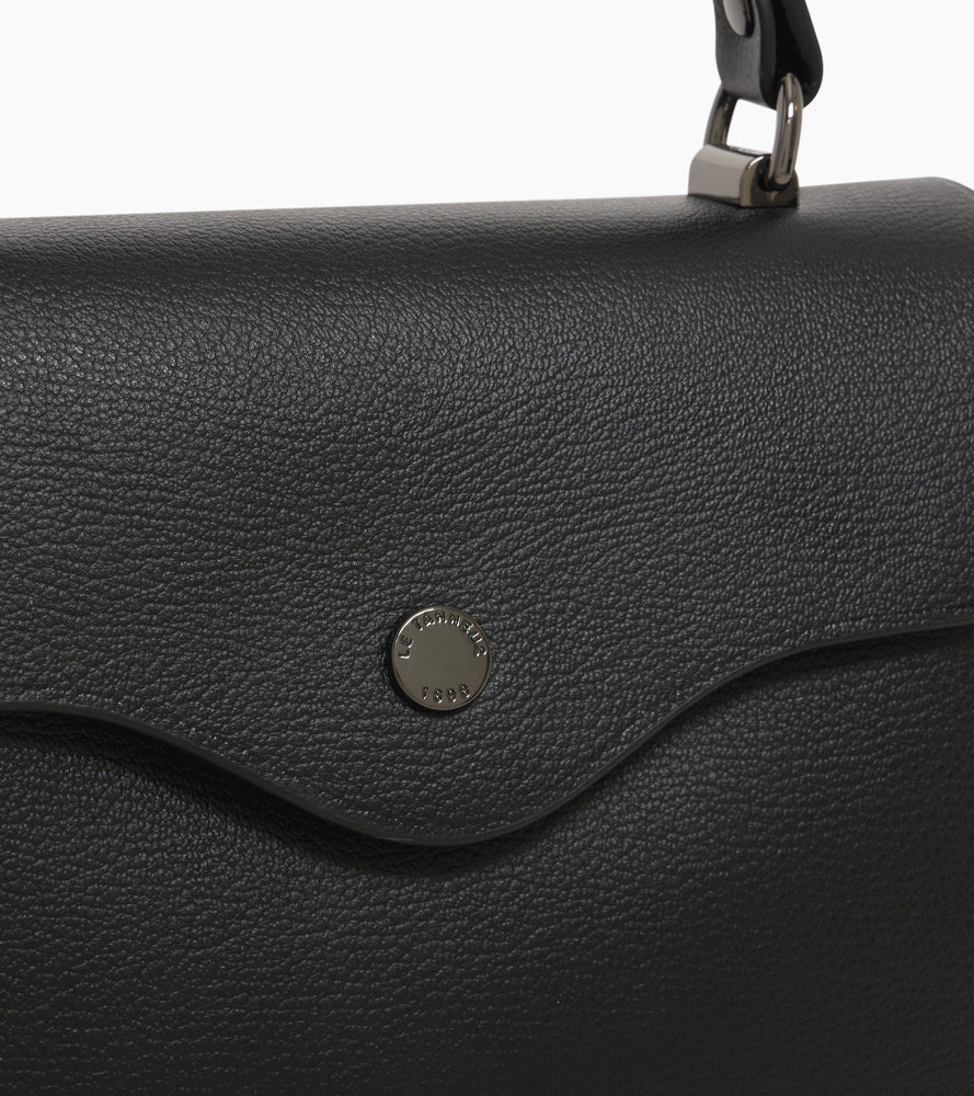 Sans Couture small handbag in grained goat leather