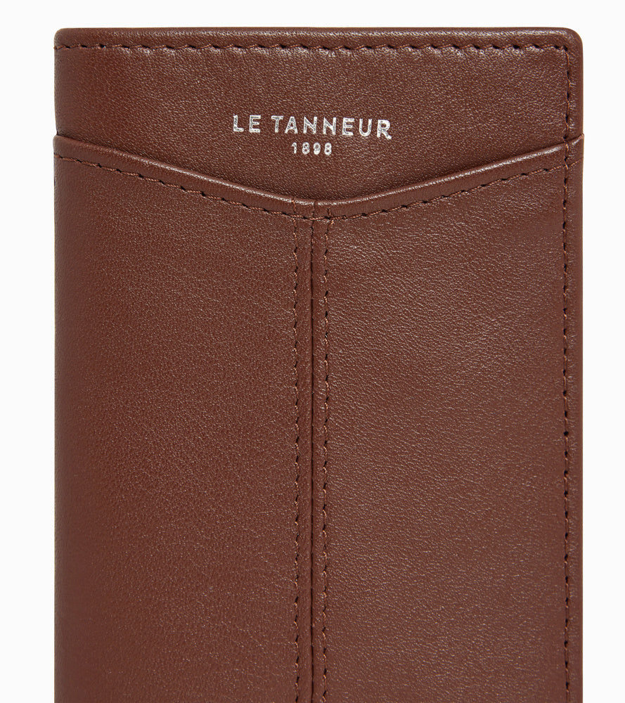 Charlotte vertical card holder in smooth leather