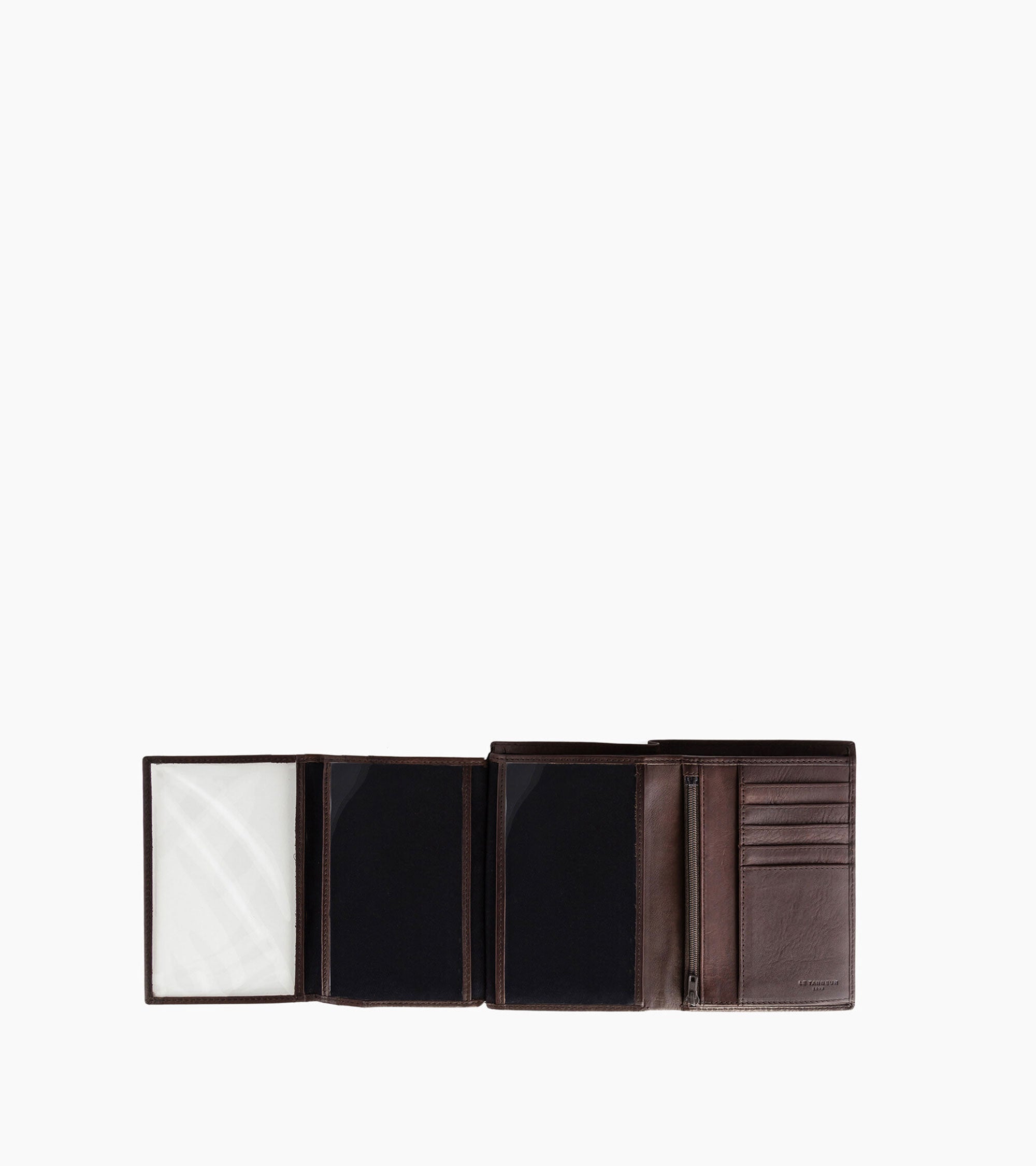 Large zipped vertical wallet with 3 sections Gary in oiled leather.